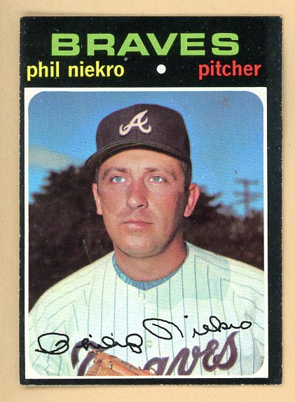 1971 Topps Baseball #030 Phil Niekro Braves EX-MT 434022