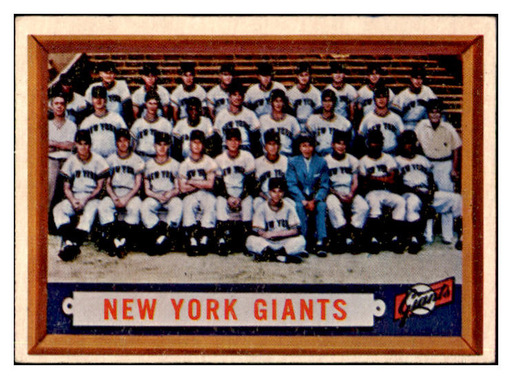 1957 Topps Baseball #317 New York Giants Team EX-MT 441165