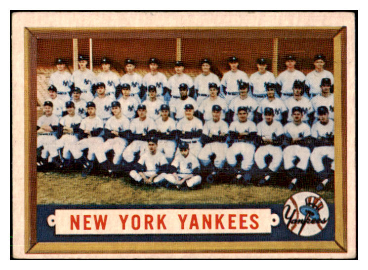 1957 Topps Baseball #097 New York Yankees Team VG-EX 442075
