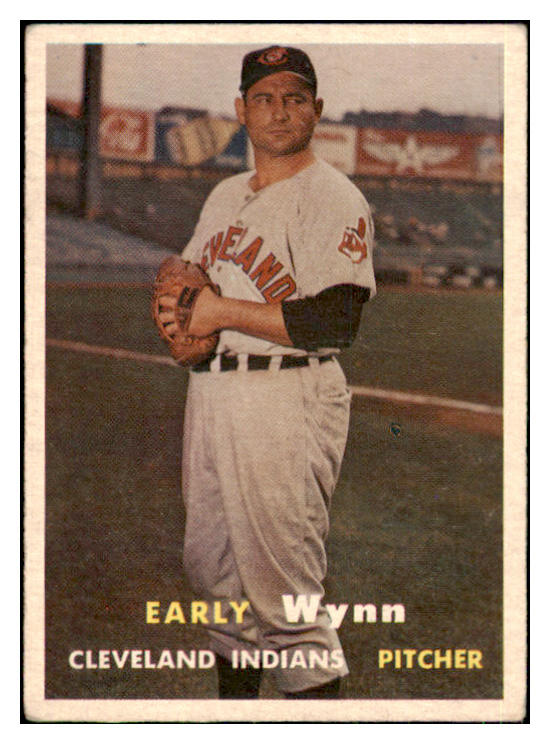 1957 Topps Baseball #040 Early Wynn Indians EX 442467