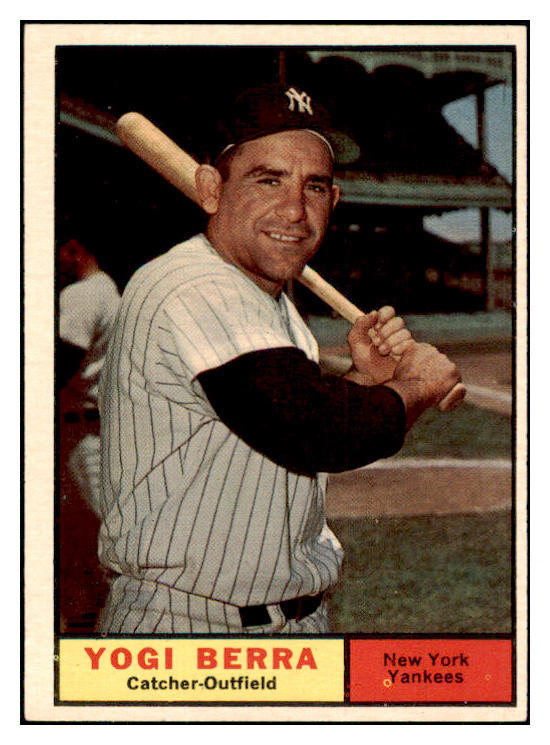 1961 Topps Baseball #425 Yogi Berra Yankees EX-MT 444968