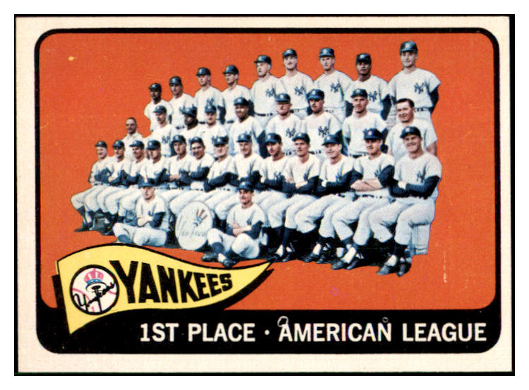 1965 Topps Baseball #513 New York Yankees Team EX-MT 449187