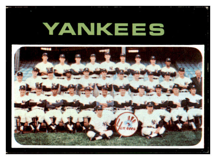 1971 Topps Baseball #543 New York Yankees Team EX 449615