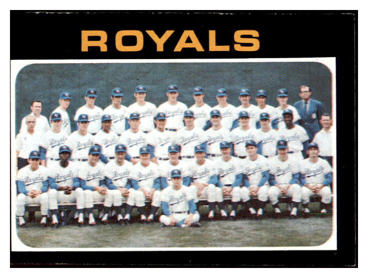 1971 Topps Baseball #742 Kansas City Royals Team EX-MT 453071
