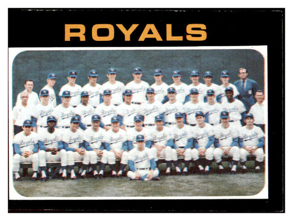 1971 Topps Baseball #742 Kansas City Royals Team EX-MT 453071